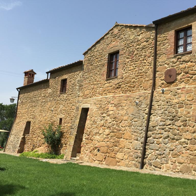 Villa Fonte All'Oppio Con Area Piscina Recintata Пиенца Екстериор снимка