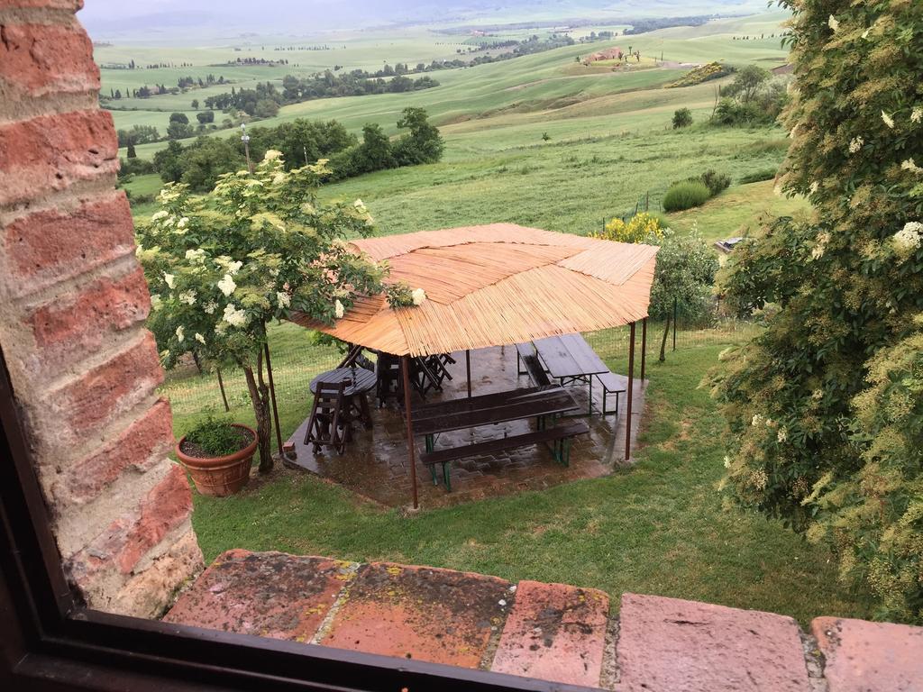 Villa Fonte All'Oppio Con Area Piscina Recintata Пиенца Екстериор снимка